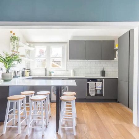 Luxuriously Designed 3 Bedroom Apartment In Clapham Londra Esterno foto